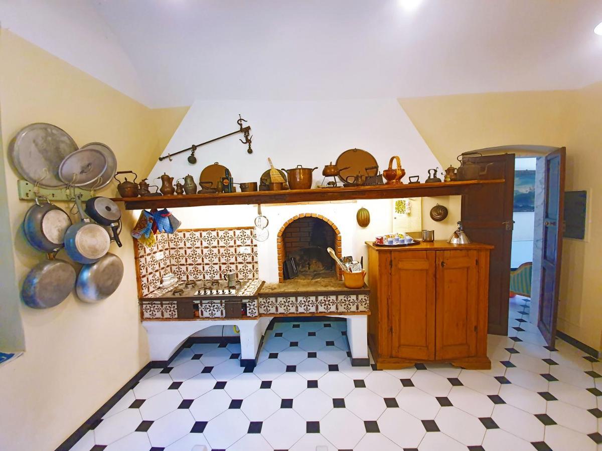 Villa De Benedetti Sarzana Kültér fotó