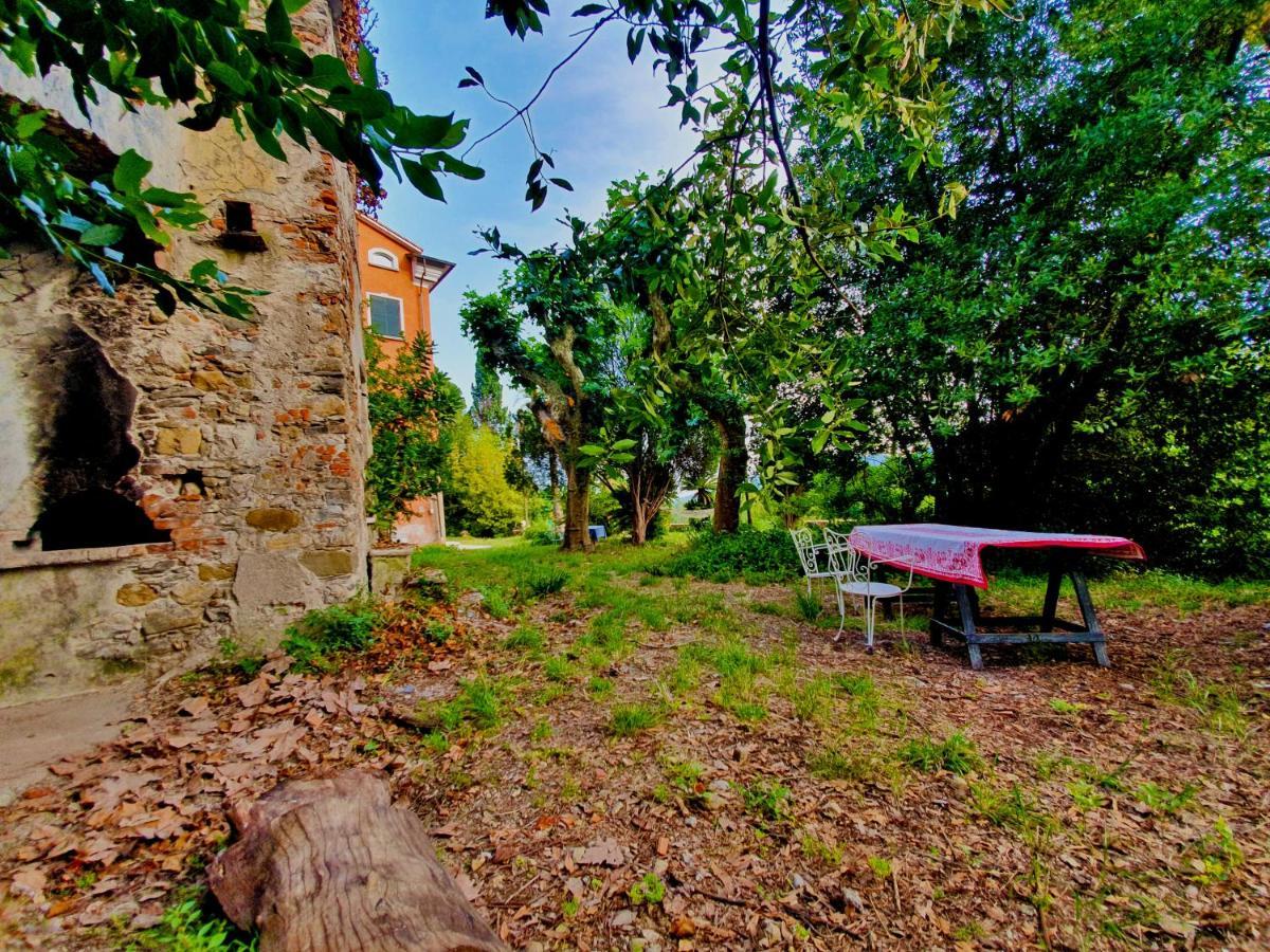 Villa De Benedetti Sarzana Kültér fotó